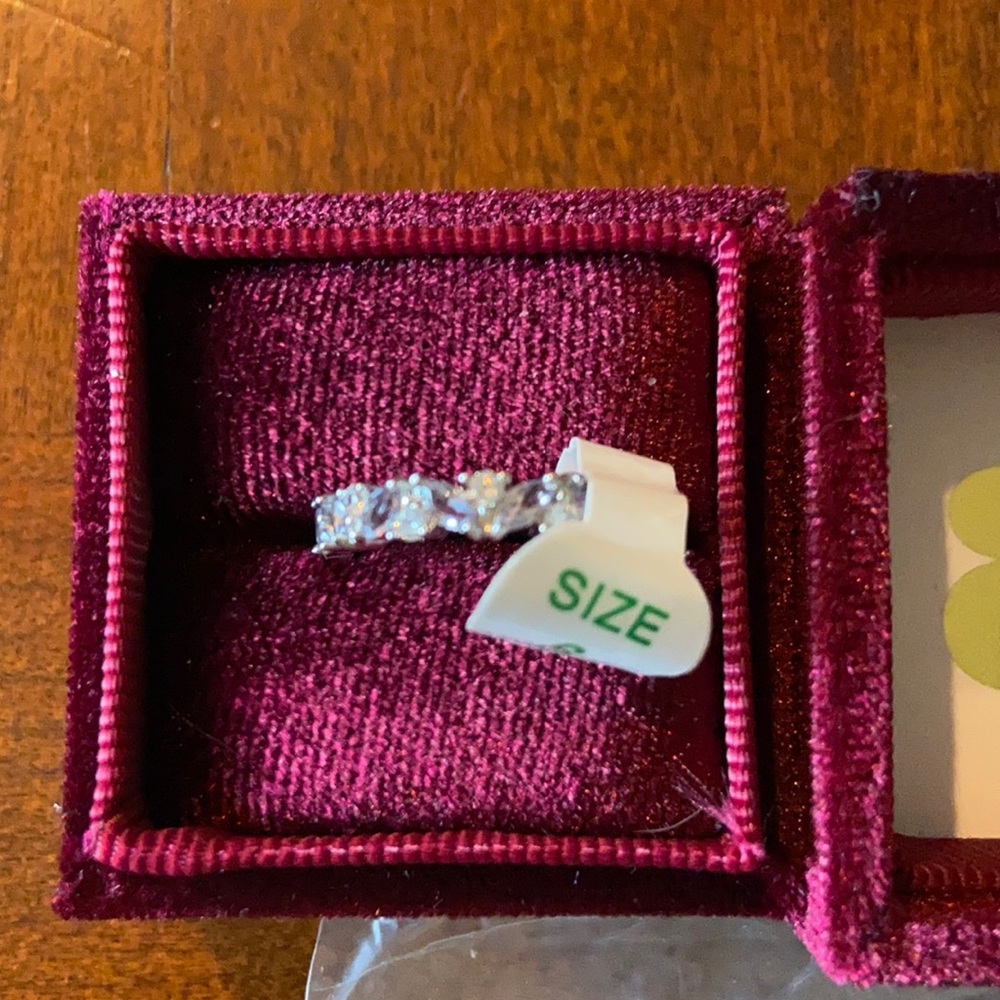 Bomb party tanzanite band size 8 NWT